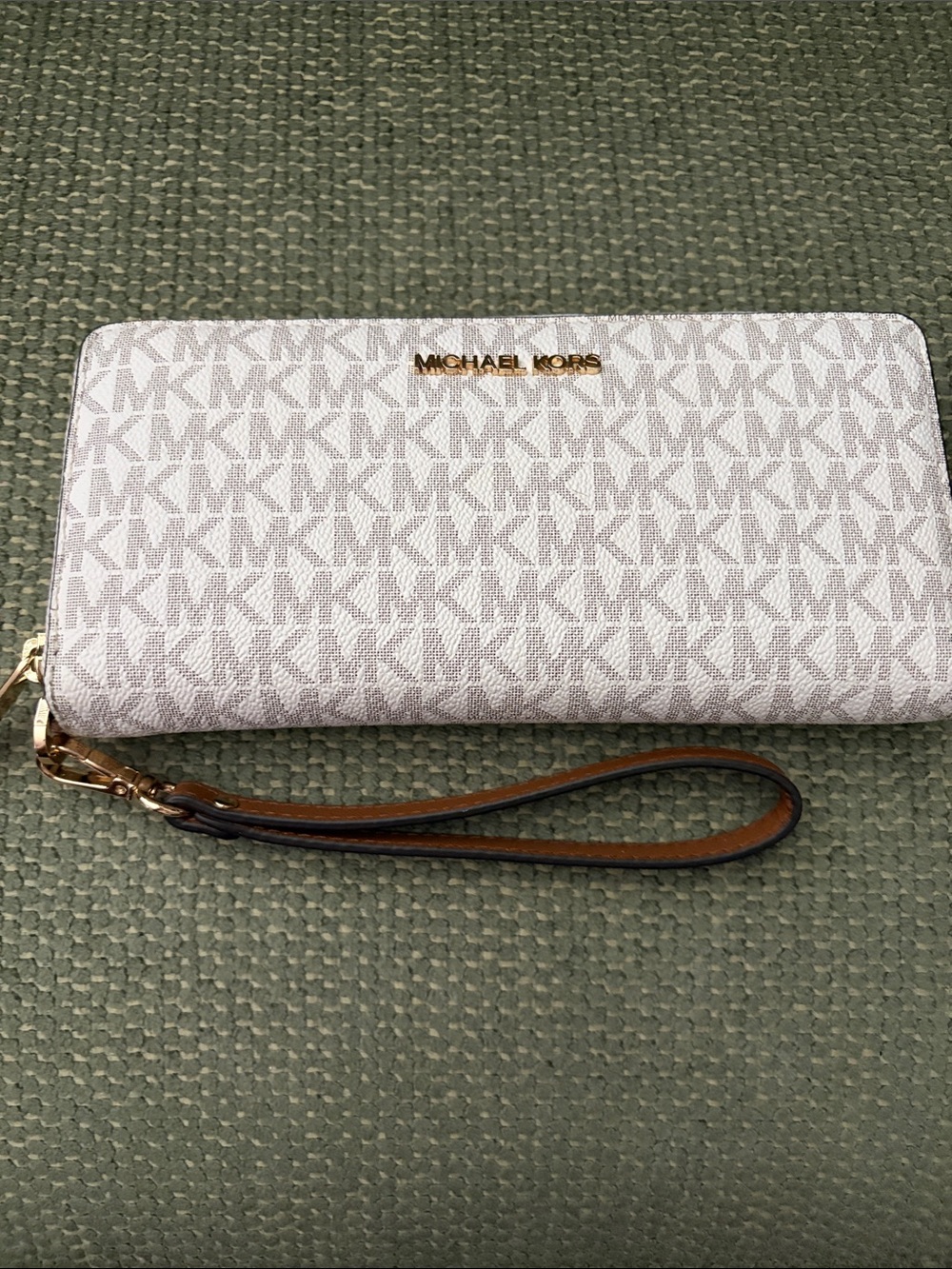 Michael Kors Jet Set Travel Large Logo Continental Wristlet Wallet NWOT